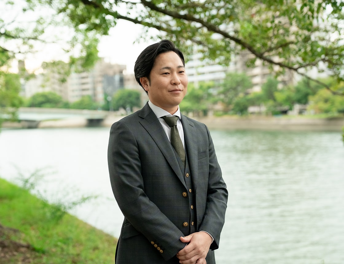 代表取締役	五百蔵祐輔